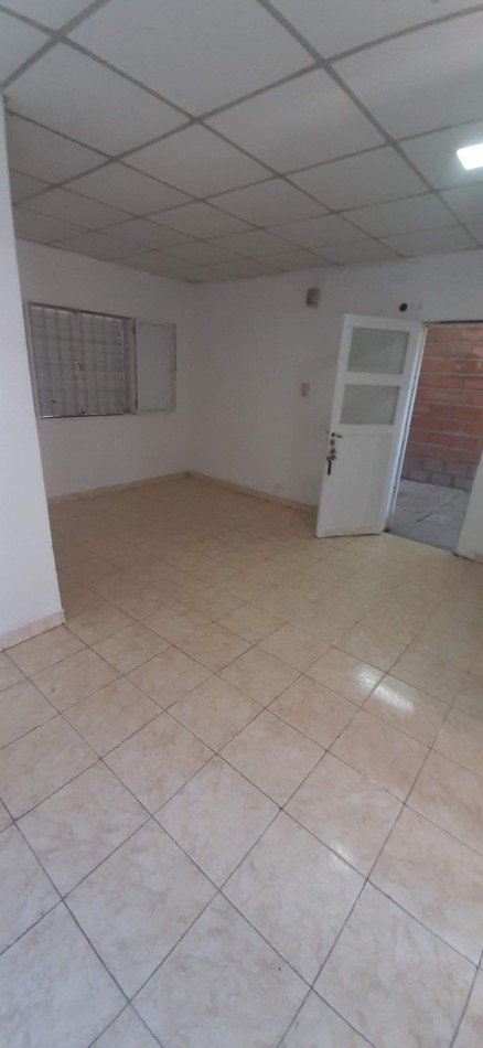 Casa c/Garaje Pasante Triple