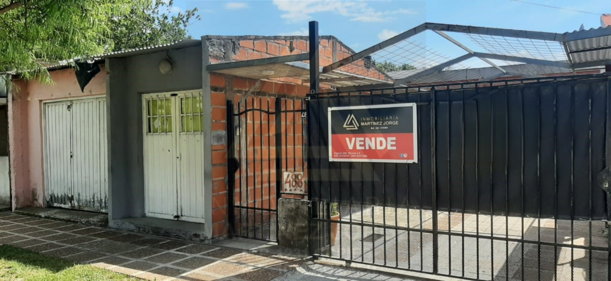 Casa con Local Independiente, Parana