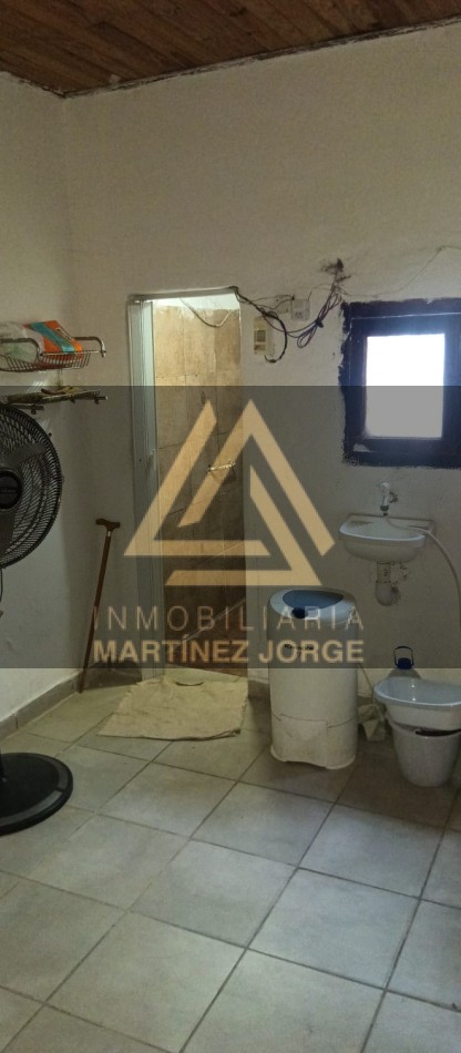 Vendo propiedad con buen terreno zona centro para desarrollo