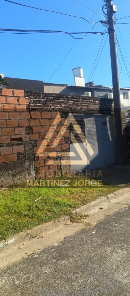 Vendo propiedad con buen terreno zona centro para desarrollo
