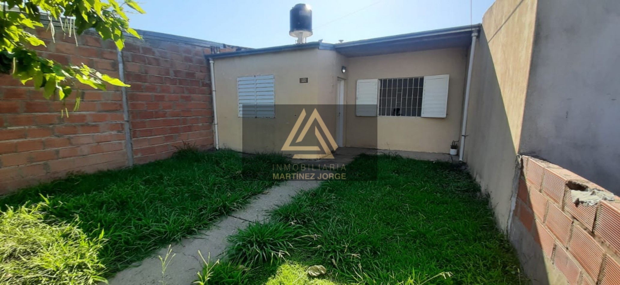 Casa c/Garaje Pasante Triple